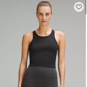 Lululemon ebb to street crop 6